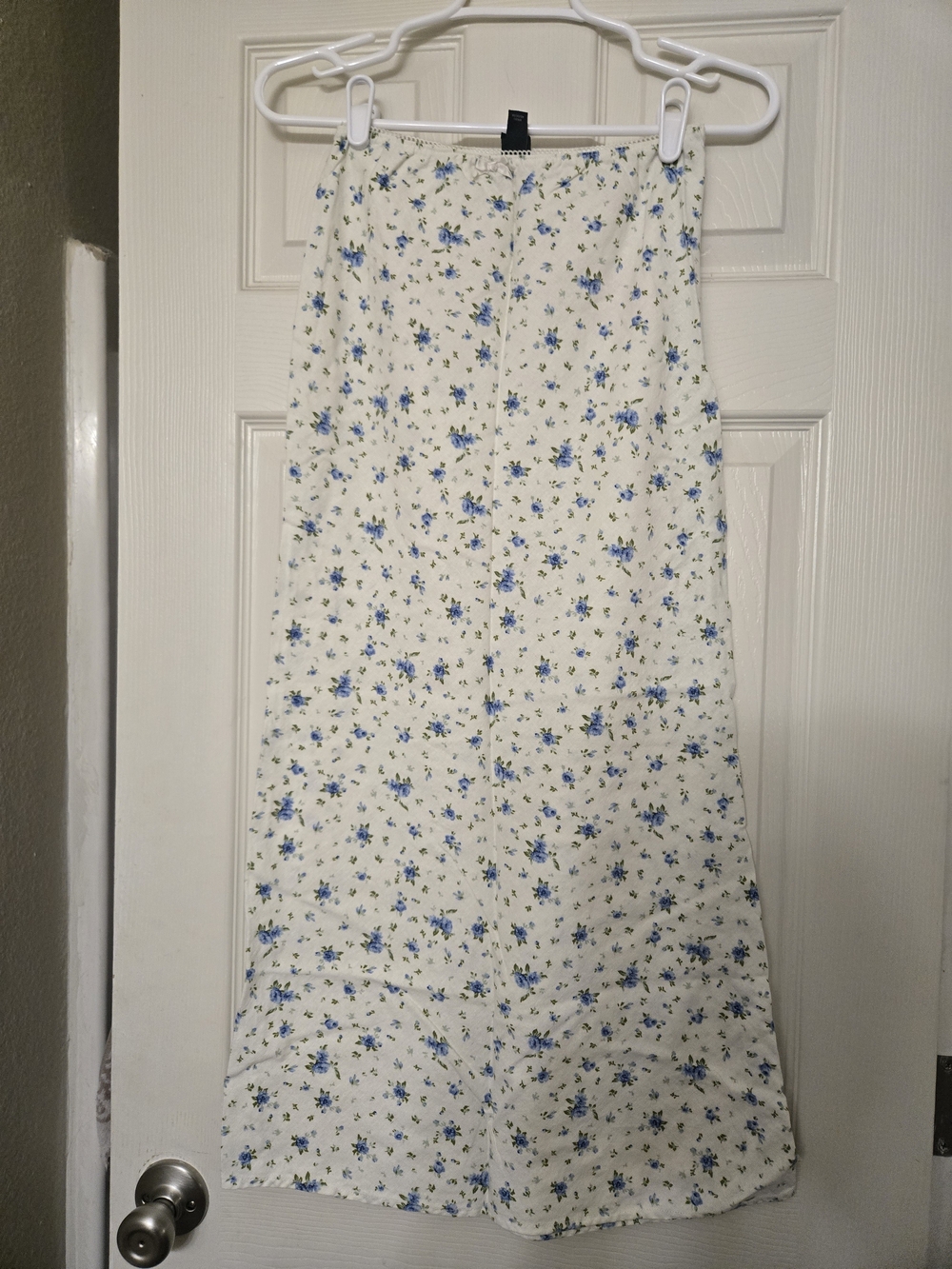 Wild Fable Light Blue Floral Maxi Skirt - Cream Background